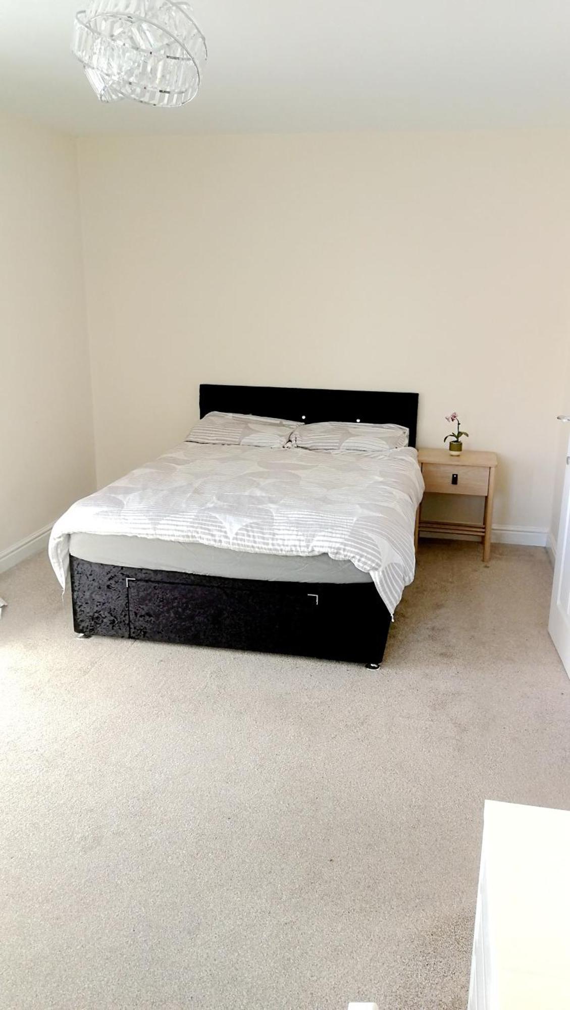 Large En-Suite 10Mins To Near City Center برمنغهام المظهر الخارجي الصورة